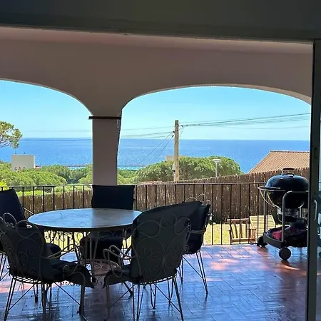 Bonita Con Vistas Al Mar